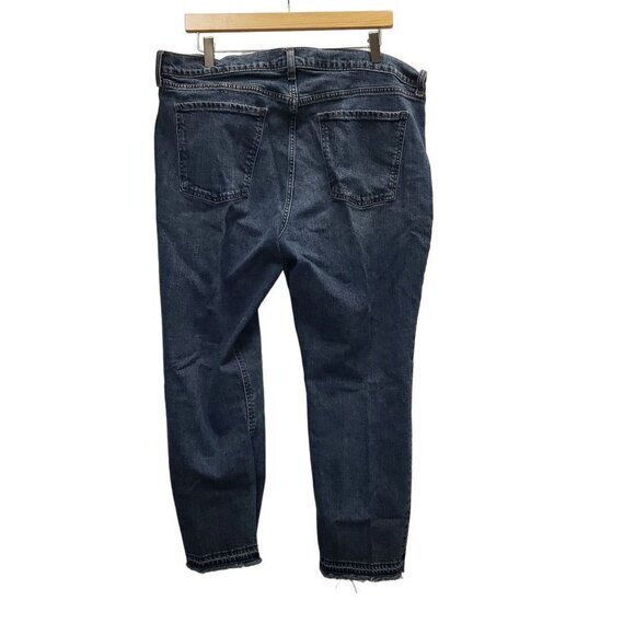 Old Navy Mid-Rise Boyfriend Womens Jeans Size 16 Blue Denim Raw Hem Pre-Owned - Picture 2 of 8